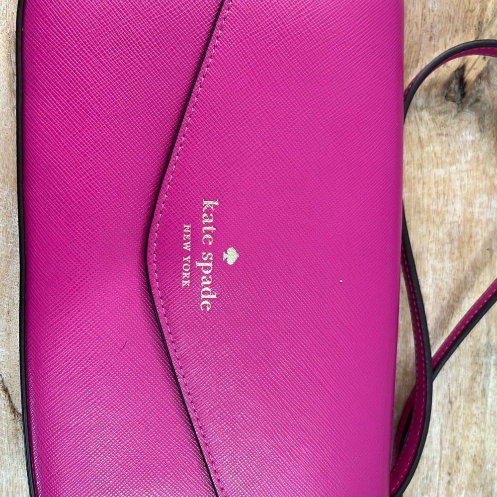 Kate Spade Sadie Envelope Crossbody Purse in Candied Plum Pink Leather - Picture 5 of 16